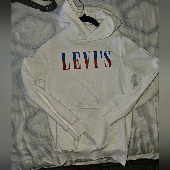 Levi's Other - Levi's White Sweatshirt with Red Tag